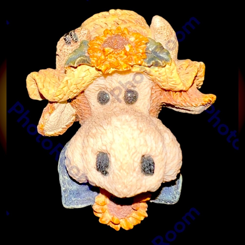 BOYDS BEARS BETSIE COW COLLECTION PIN BROOCH EUC